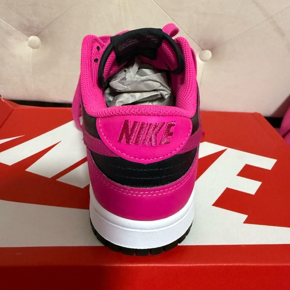 Nike Pink and Black Sneakers - Picture 4 of 5